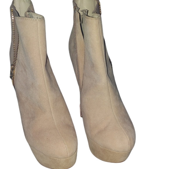 Rouge heels NWOT 425 - Picture 3 of 11